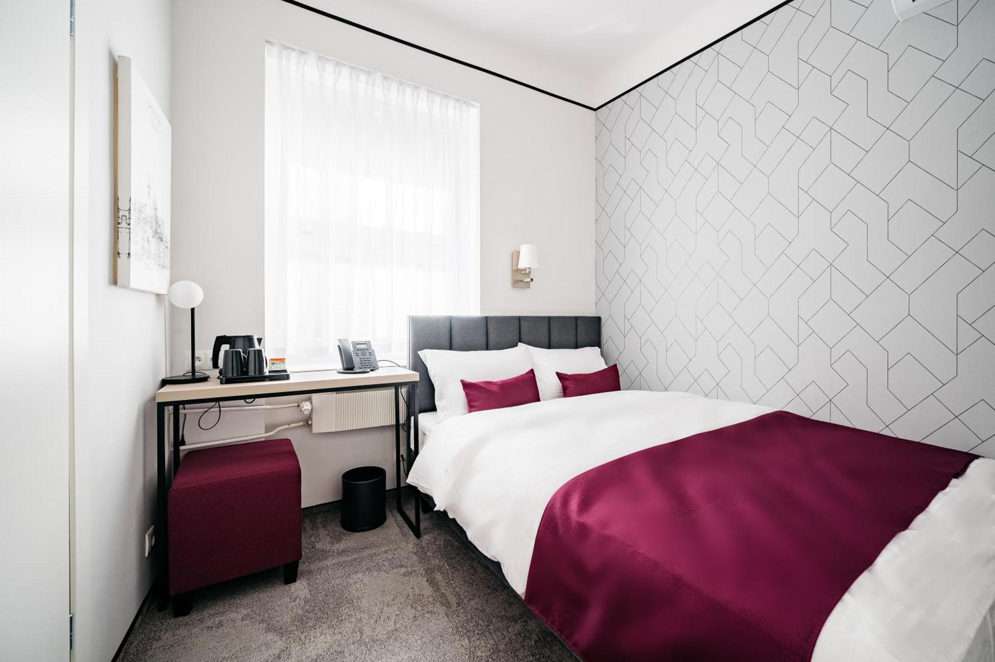 Jess Hotel & Spa Warsaw Old Town الغرفة الصورة